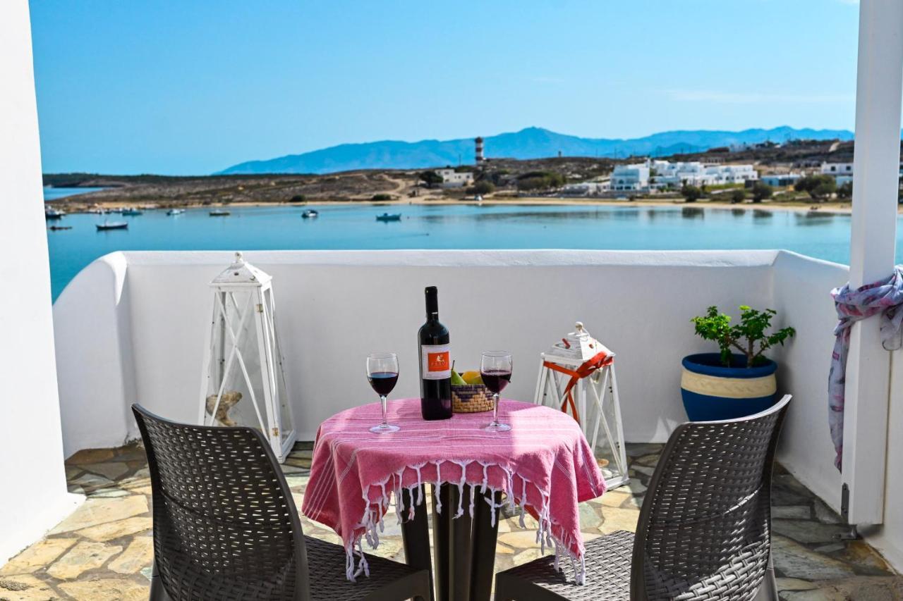 Beachfront Bocamviglies Rooms - Naoussa Bespoke View Экстерьер фото